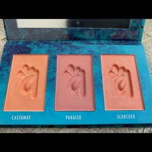 Alamar Cosmetics blush trio